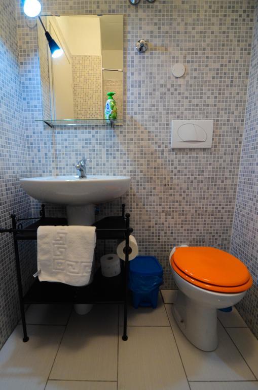 Shine Apartment Napoli Værelse billede