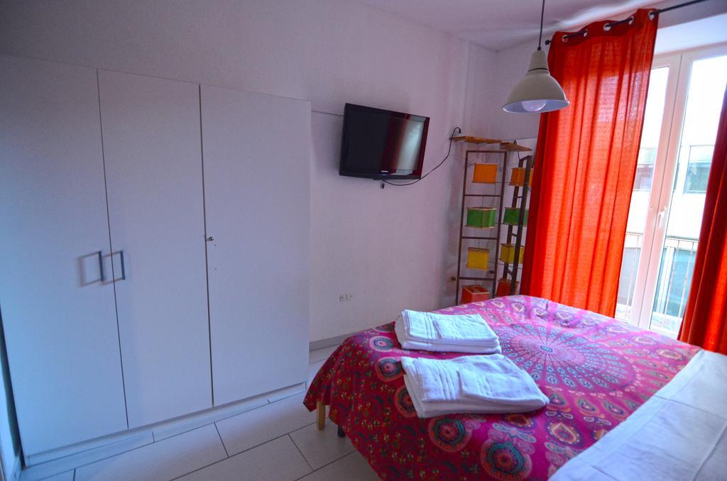 Shine Apartment Napoli Eksteriør billede