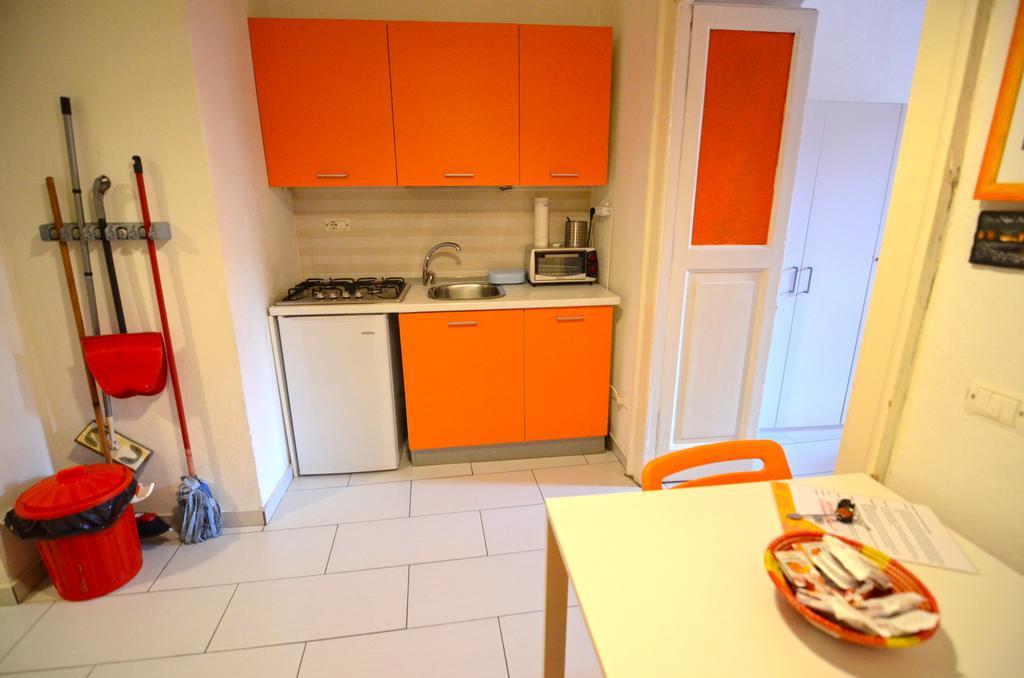 Shine Apartment Napoli Eksteriør billede